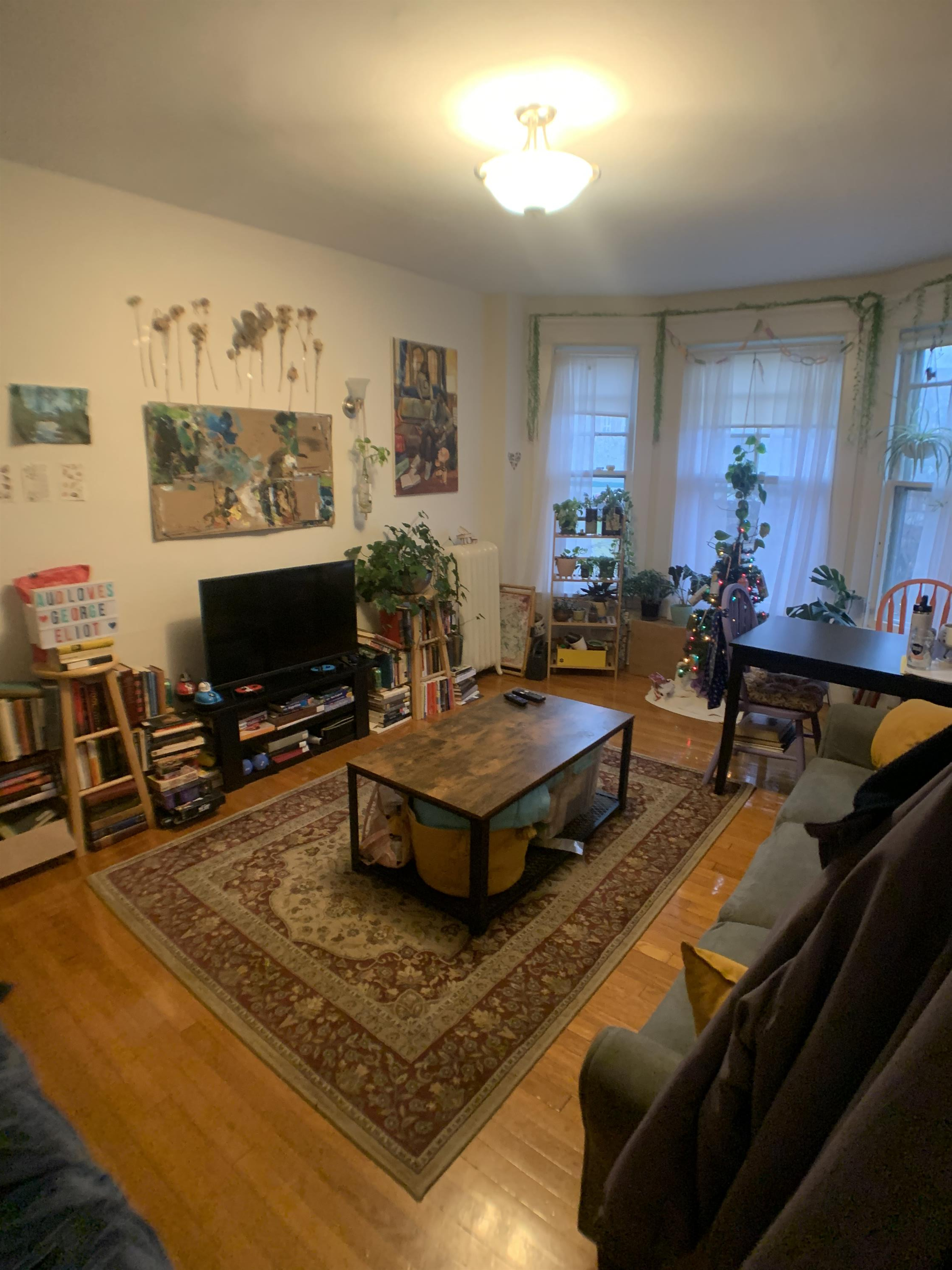 Property thumbnail image